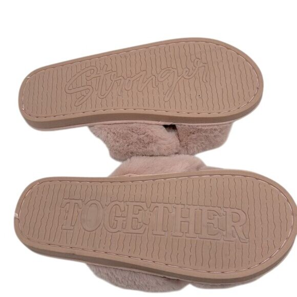 Womens Rodan+Fields Faux Fur Crisscross Slippers Size 9/10 Soft Pink Cozy - Picture 2 of 2